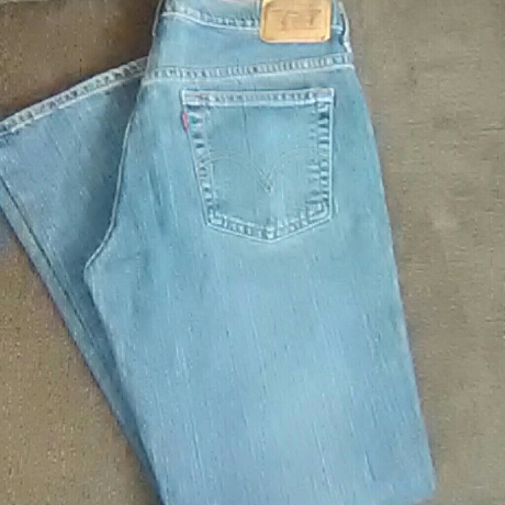 Levi's 515 jeans